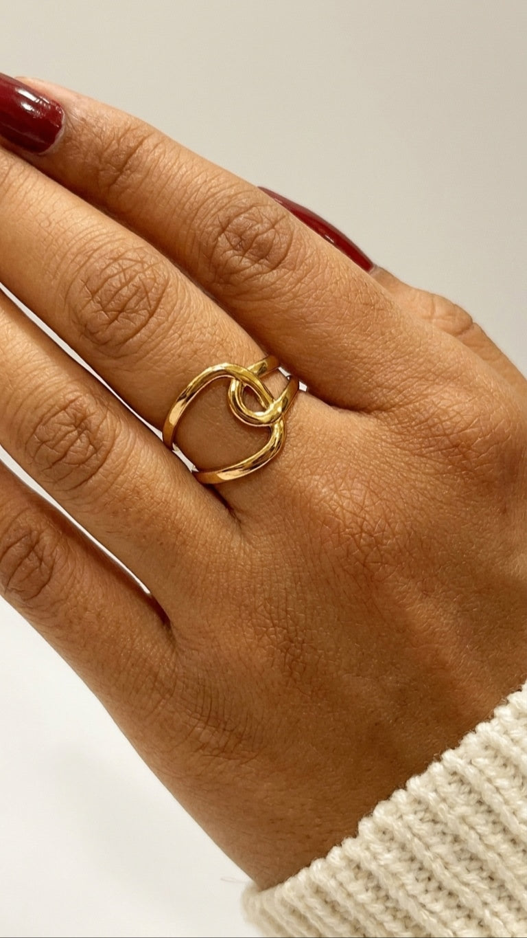 Knot Ring 18K Gold Plated