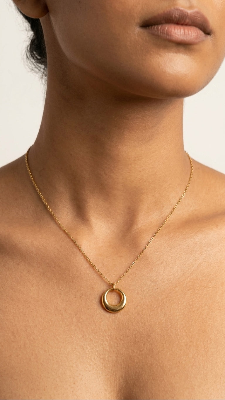Luxe orbit 18K Gold Plated Necklace