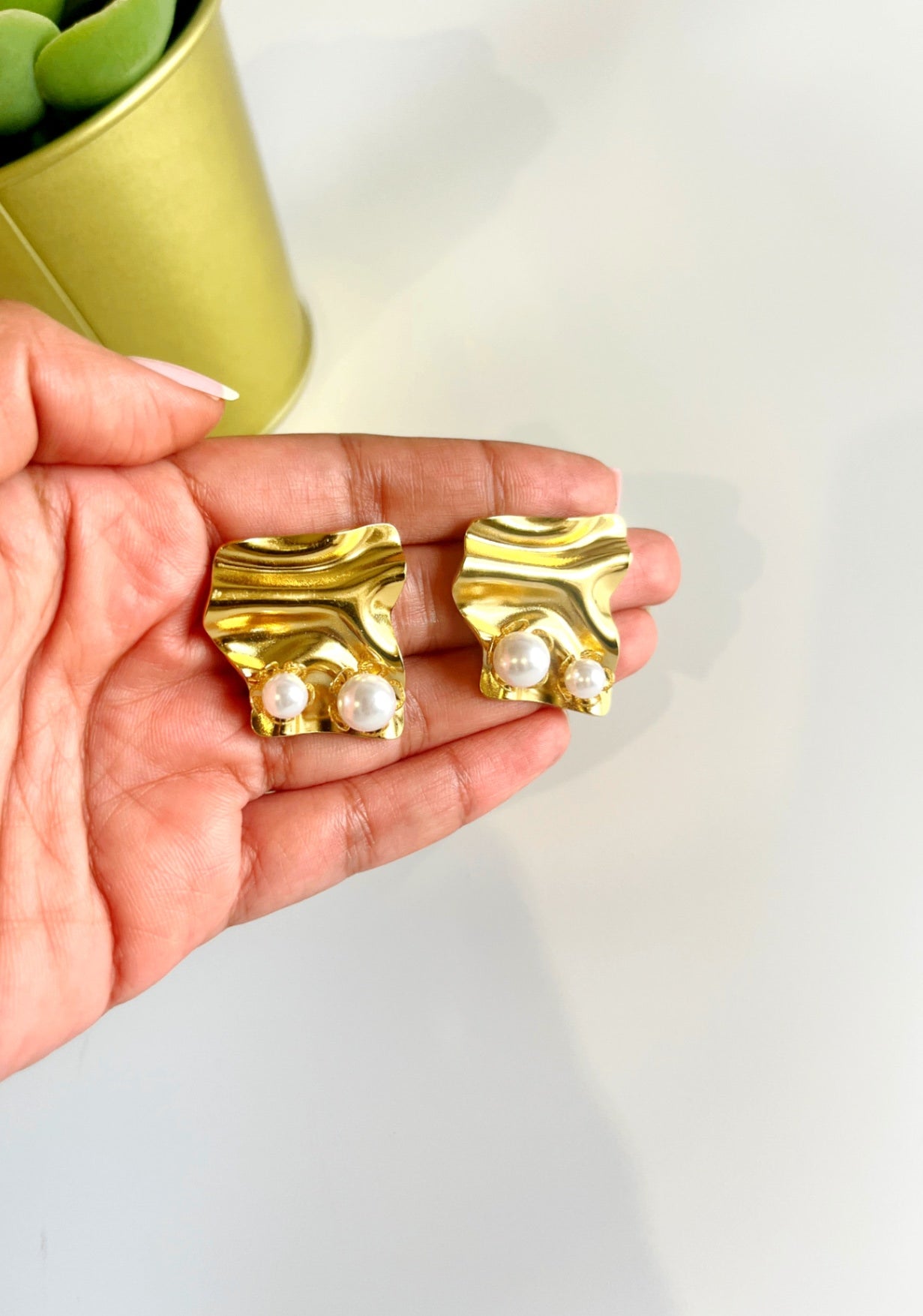 Artistry Pearl 18K Gold Plated Earrings